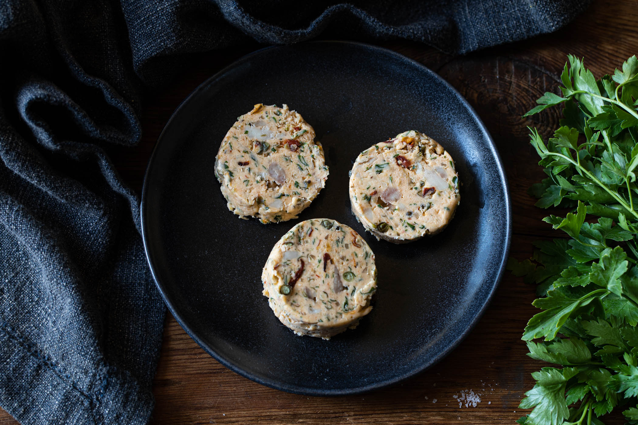 x THE CLARENCE TAVERN Bavette Steak w/ Roasted Tomato & Bone Marrow Butter - Image 3