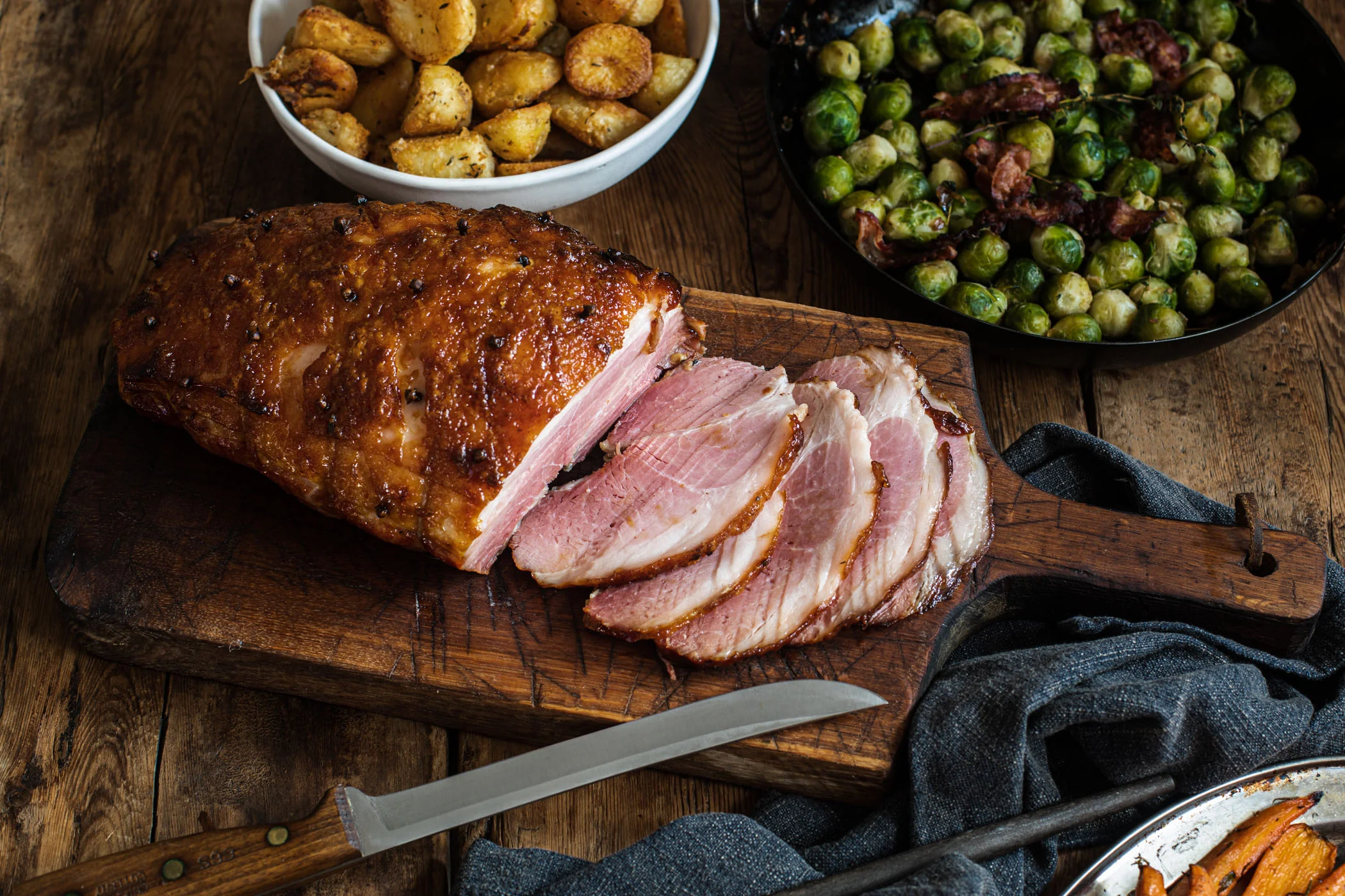 Dry-Cured York-Style Ham, Boneless & Uncooked - Image 7