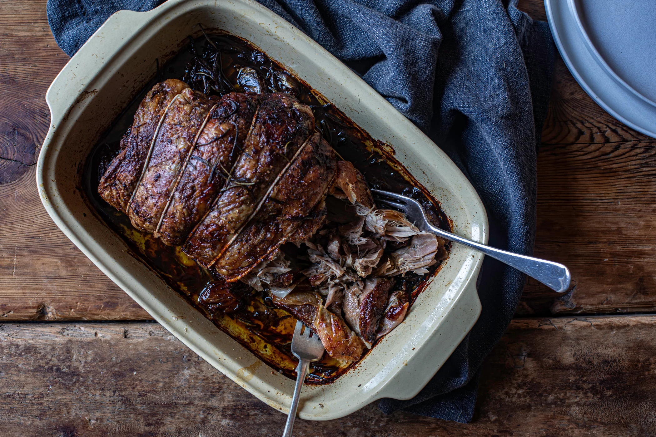 Shoulder of Swaledale Lamb, Boneless & Rolled - Image 3