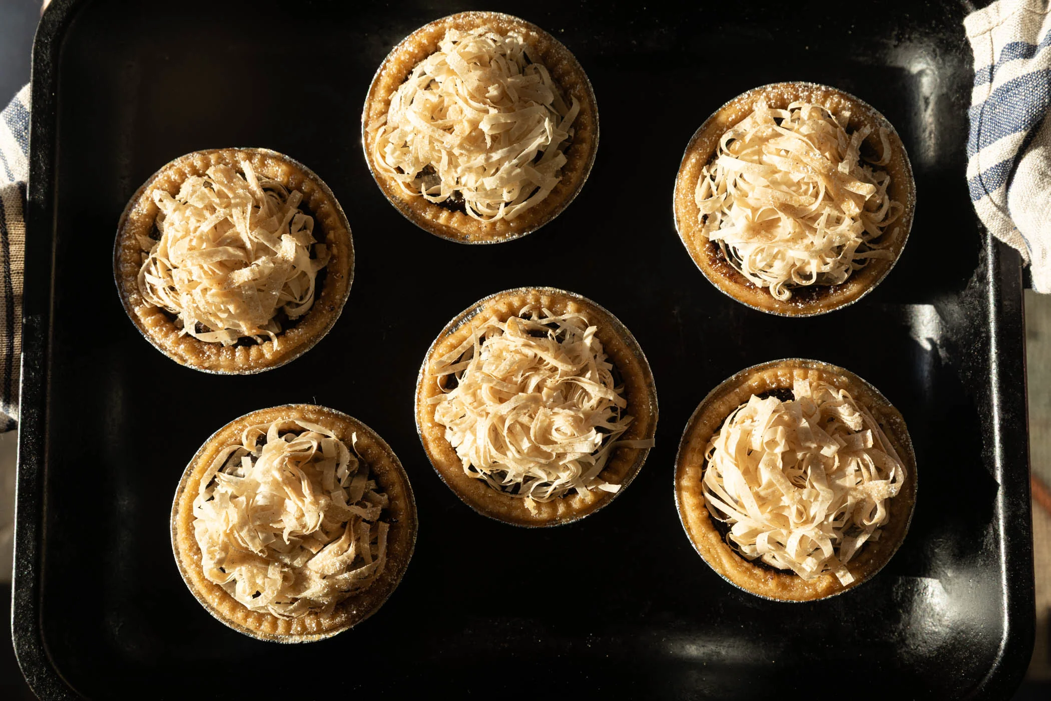 x Finer Pleasures | Traditional Beef Fat Mince Pies - Image 5